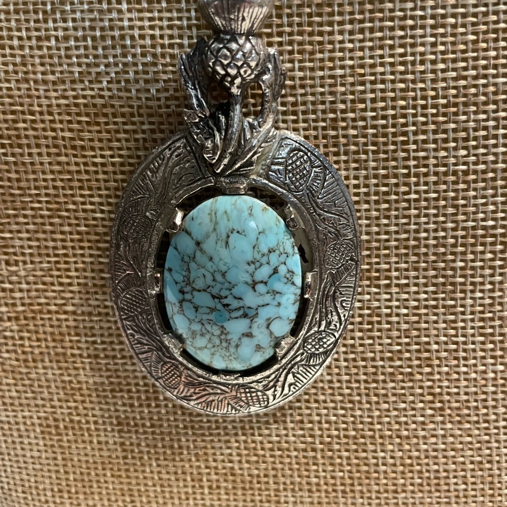 Vintage turquoise pendant and chain